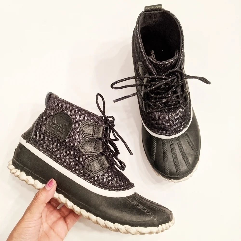 Sorel herringbone‎ out and about winter snow boots black